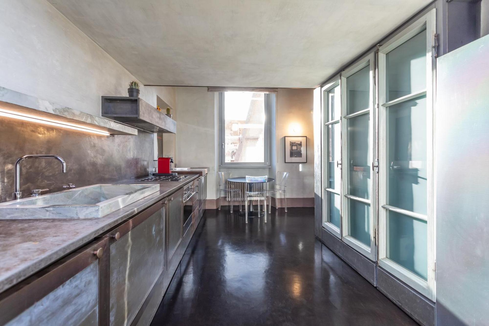 Iconic Apartment With Unique Colosseum View 罗马 外观 照片